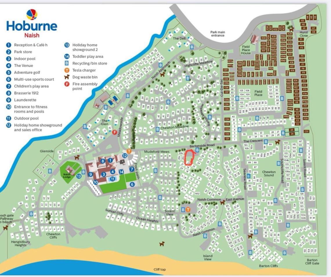 فندق Bertie-By-The-Sea At Hoburne Naish هايكليف المظهر الخارجي الصورة